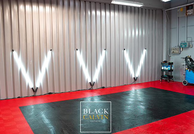 Recommended by 96% of Buyclubbers
​Exterior & Interior Car Wash by Hand at Black Calvin, with Option for Polishing

Premium car wash rated 5 stars on Google
 Photo