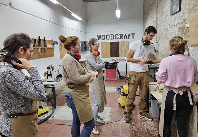 5 Stars on Google
Woodworking Workshop at Knock-on-Wood Craft Factory (Geneva Center). Create Your Own Wall-Clock, Sushi/Cheese Board or Plant-HolderEach workshop is 2h30, teacher & all material included, afterwork or Sundays. In English & French, from age 16. For beginners
 Photo