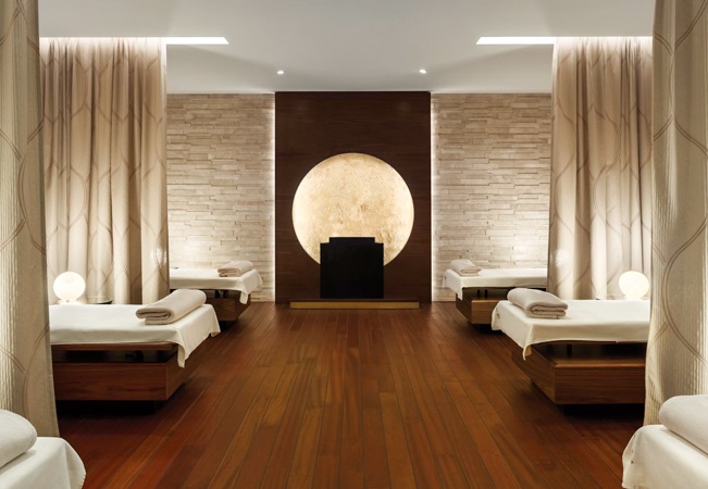 Recommended by 100% of BuyClubbers
​​VALMONT® Spa at Fairmont 5* Hotel Geneva: Massage (Single or Duo) or Facial

Discover one of Geneva's best luxury spas
open 7/7
 Photo