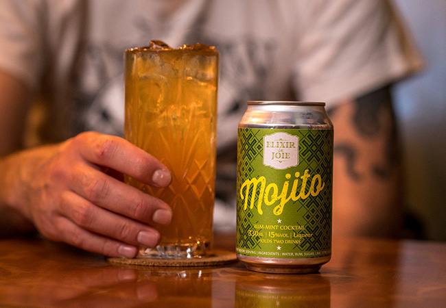 "Just pour & enjoy!" - Gault & Millau

Ready-To-Pour Cocktail Cans (18 Servings in 9 Cans) from Elixir de Joie Switzerland with Free Delivery. Includes:


	Moscow Mule 6 servings
	Mojito 6 servings
	London Mule 6 servings

 Photo