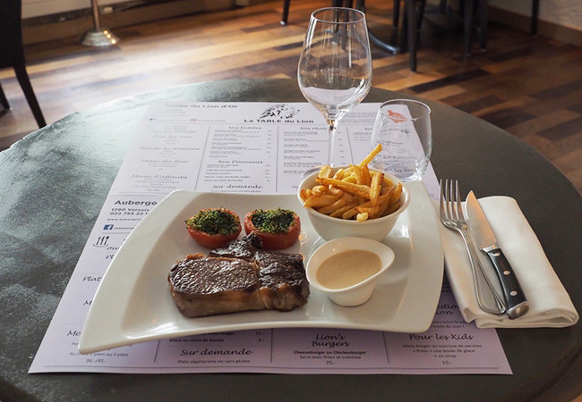 “Charming bistro” - Tribune de Genève
Auberge du Lion d'Or (Versoix): Local Filets de Perches & More French / Swiss Bistro Cuisine.
1 Voucher = CHF 100 Credit Valid Dinner & Lunch
 Photo