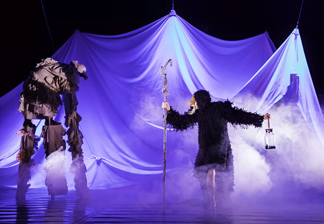 "Amazing!" - Tribune de Geneve
Starlight Circus (Plainpalais): 


	April 1 20h
	Apr 2 @ 10h or 18h



Contemporary animal-free circus combining  acrobats, clowns, jugglers, hoopers, dance, live music & more, for the whole family
 Photo