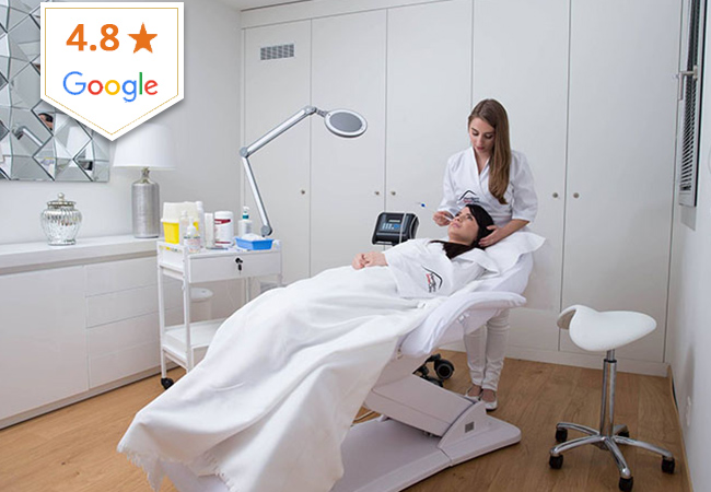 4.8 Stars on Google

Aesthetic Swiss Clinic (Nyon):


	1h30 Skinceuticals® Facial with LED: 200 99
	1h California Massage:
	140 79

 Photo