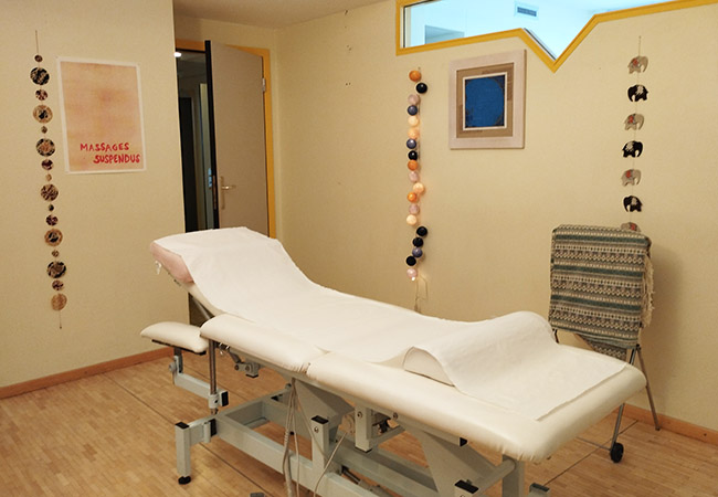 5 Stars on GoogleASCA-Certified Massage by Lucie Trottet (Geneva Center)

Choose Lymphatic drainage, Therapeutic, Sports or Reflexology massage
 Photo