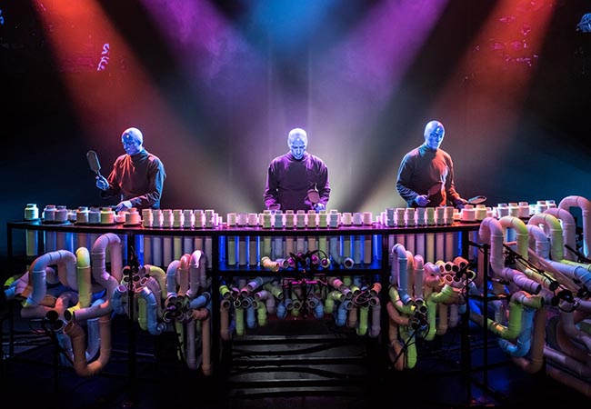 “Weirdly beautiful” - NY Times

Blue Man Group at Arena:


	June 7 @ 20h
	June 8 @20h
	June 11 @ 17h30​​​​​​​


Get ready for crazy! A wild high-energy mix of music, comedy, theatre, stuff flying around & more
 Photo