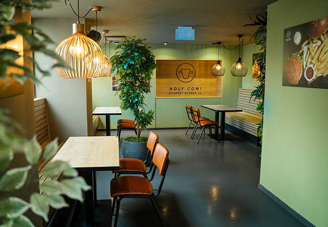 1700 Already Bought, More Vouchers Added
2 x Burger Menus at Holy Cow! (Cornavin & Plainpalais)

Valid 7/7 eat-in & take-away
 Photo