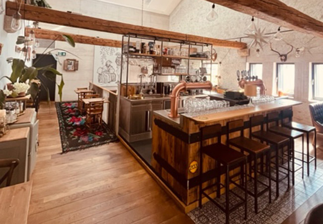 4.3 Stars on Google
Blackbird House Gastropub (Rolle): CHF 50 Food & Drink Credit Valid All Week incl Sunday Brunch

Pub favourites incl burgers, curries, fish-n-chips, salads & more. Plus an excellent Sunday brunch
 Photo