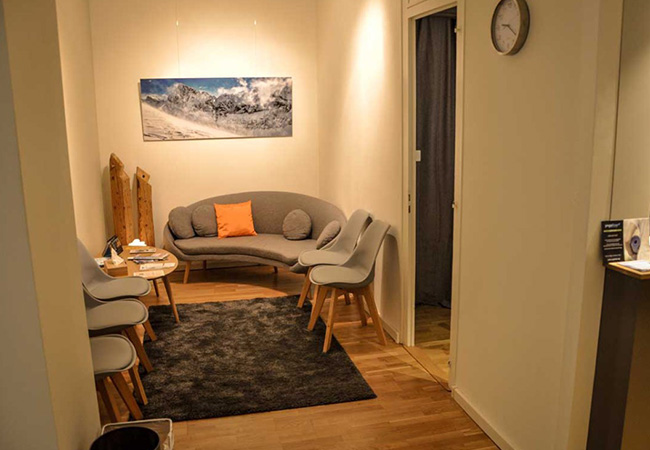 "Profoundly alters behaviour" - Psychology Today
Hypnosis by Certified Hypnotist Isabelle Corchia (Eaux-Vives) in English or FrenchHypnosis can help you quit smoking, change eating habits, increase confidence, reduce anxiety & more
 Photo