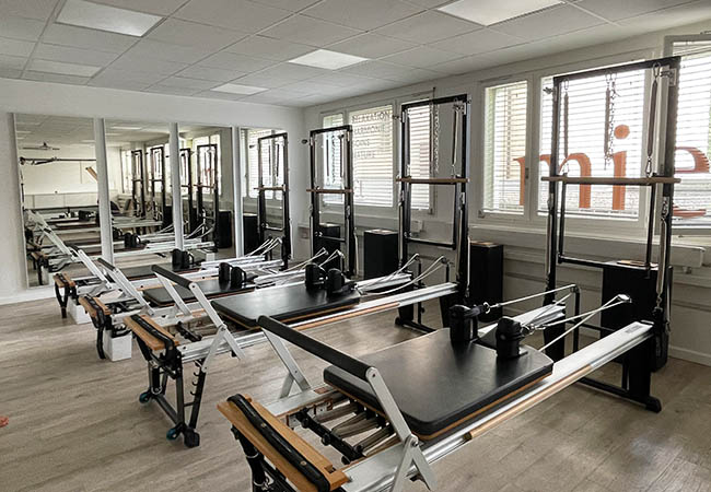 5 Stars on Google
10 x Pilates-Machine Classes at Pilates Center Gen&egrave;ve (Plainpalais)

17 classes per week incl options for Prenatal & Postnatal, in small group of just 5 people
 Photo