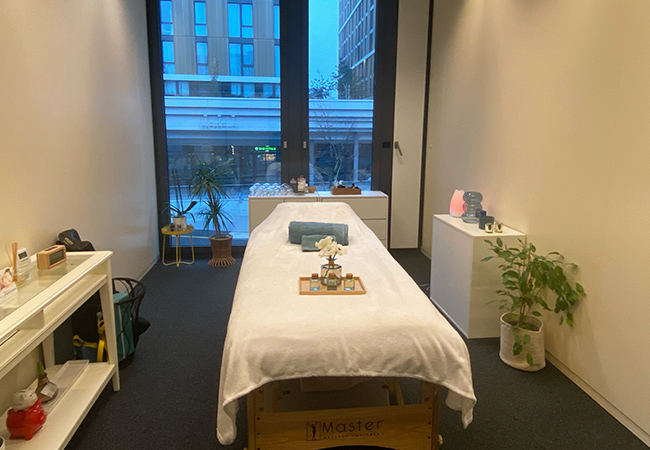 ASCA Certified

1h Therapeutic Massage for Back Pain & Sciatica at
 Genève Massothérapie 
(Vernier)​: Recommended by 96% of Buyclubbers​​​​​

4.9* on Google, recommended by 96% of BuyClubbers
 Photo