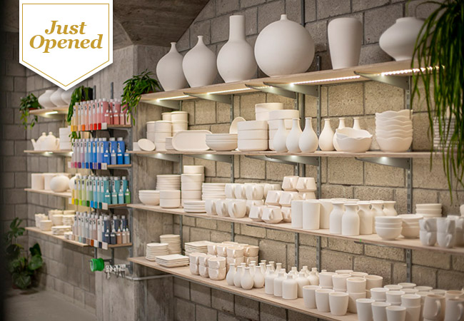 Just Opened, 5* on Google2-hours Pottery Painting Workshop at Ceramic Kanvas (Plainpalais)

Choose a blank mug / plate / bowls / etc from the studio's stock and then make it personal with your own coloring & design. Incl all material + glazing + firing
 Photo