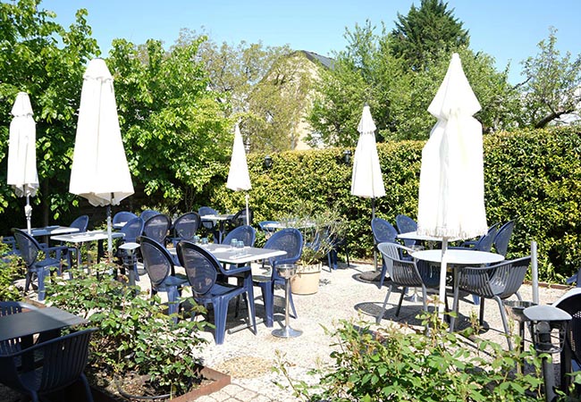 4.5* on GoogleSeafood & Meats at Vieux Port (Versoix): CHF 115 Food & Drink Credit, Valid Dinner & Lunch

Versoix's #1 ranked resto on Tripadvisor serves seafood & meats with Filets de Perches house special
 Photo