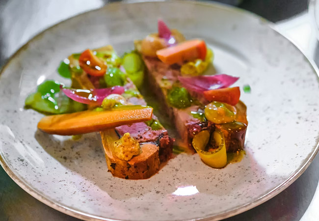 Recommended by 92% of BuyClubbers
Brasserie Halles de l’Île
(Bel-Air): 
CHF 100 Dinner Credit 

Geneva’s iconic “island restaurant" serves classic bistro dishes & cool vibes
 Photo