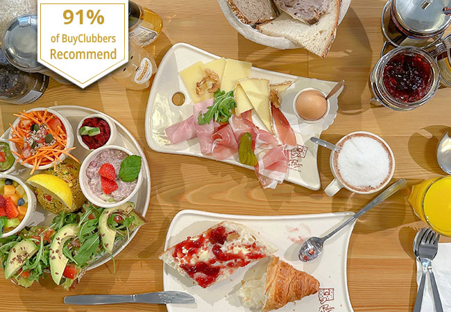 More Vouchers Added
Le Pain Quotidien 7/7 (Malagnou): CHF 65 Food & Drinks CreditGeneva's kings of brunch / lunch serve home-made toasts, salads, quiches, fresh fruits & more
 Photo