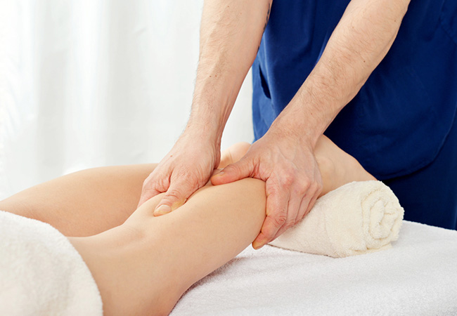 5* on Google, ASCA-certified1h Therapeutic Massage for Back Pain by Yannick Morizur (Plainpalais)

Yannick uses kneading, stretching, compressions and his advanced training to relieve back pain & improve mobility
 Photo