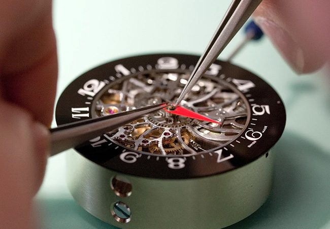 &ldquo;Unique experience&rdquo; -Forbes
Watchmaking Workshop at Initium (Geneva Old Town)Choose 3-hours intro course to learn the basics, or full-day workshop to craft your own full timepiece. In English & French, Mon-Sat
 Photo