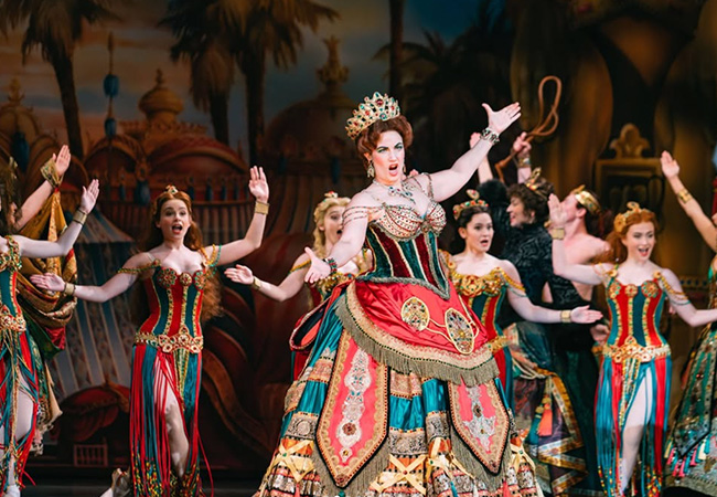 "Simply sublime" - NY Times
Andrew Lloyd Webber's Official Tour of Phantom of the Opera Musical: Beaulieu Theatre Lausanne, Sept 24 / 30

Broadway&rsquo;s longest-running show visits Swiss-Romande for the very 1st time, with 130 performers & musicians on stage
 Photo