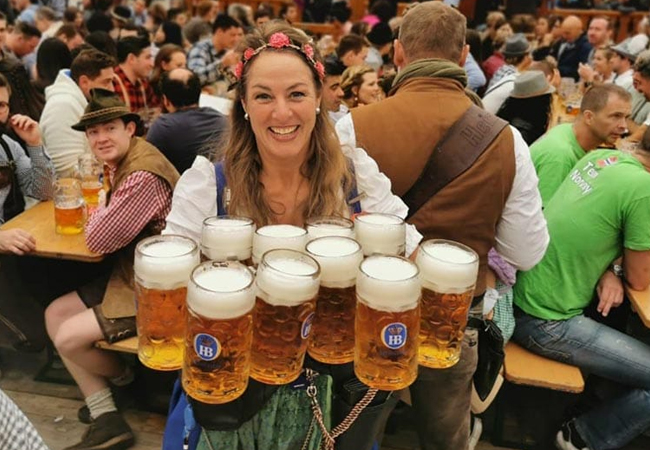 Tonight (Sunday)
Oktoberfest Closing Night @ Plaine de Plainaplais: Beers + Dinner for 2Last chance to catch Swiss Romande's biggest Oktoberfest with live music, loooots of beers, typical foods & Bavarian vibes
 Photo