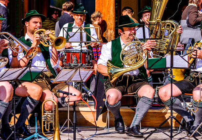 Tonight (Sunday)
Oktoberfest Closing Night @ Plaine de Plainaplais: Beers + Dinner for 2Last chance to catch Swiss Romande's biggest Oktoberfest with live music, loooots of beers, typical foods & Bavarian vibes
 Photo