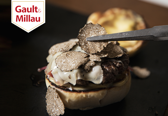 "Best burger in Geneva" -Gault&MillauMeltd Home Burgers (Plainpalais): CHF 60 Food & Drinks Credit​​​

Is it the Swiss wagyu beef, the house-baked buns or those fondue fries? Taste why food critics & burger lovers agree Meltd is Geneva's #1 burger
 Photo