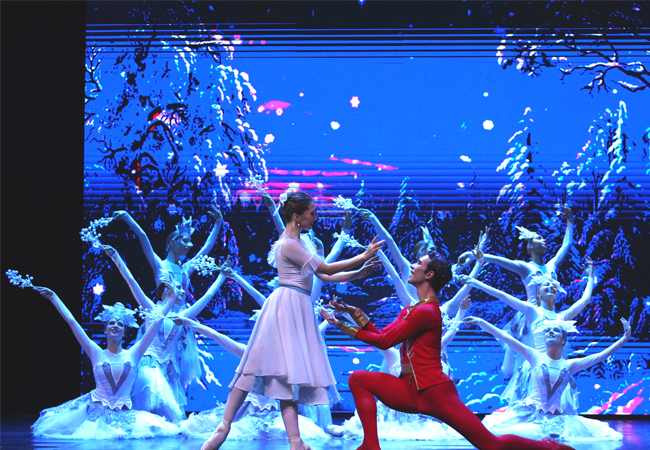 Matin&eacute;e ​​Show for All Ages​​​​​Nutcracker Ballet by The Grand International Classic Ballet Company: Sat, Nov 15, 15h30 @ BFM​​​​​​Choreography by Sergei Bobrov: ex-Bolshoi Ballet soloist, winner of 3 x Ballet Golden Mask awards​
 Photo