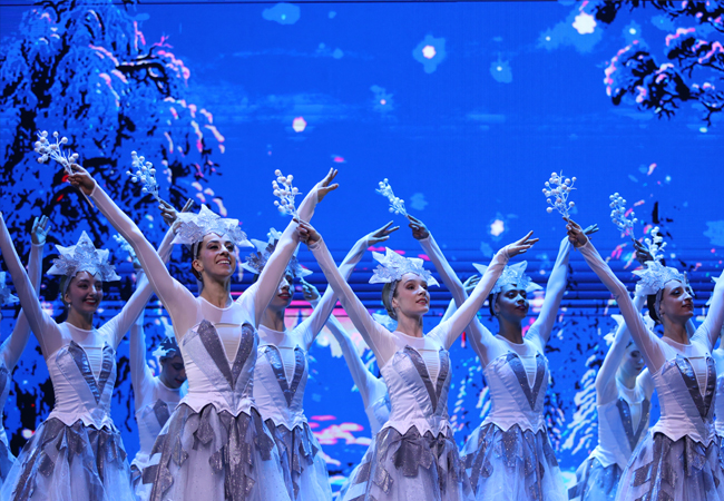 Matin&eacute;e ​​Show for All Ages​​​​​Nutcracker Ballet by The Grand International Classic Ballet Company: Sat, Nov 15, 15h30 @ BFM​​​​​​Choreography by Sergei Bobrov: ex-Bolshoi Ballet soloist, winner of 3 x Ballet Golden Mask awards​
 Photo