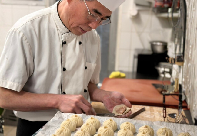"Always delicious" - Tribune de Geneve
Chinese Cuisine 7/7 at China Garden (Petit Saconnex): 90-. Food CreditHidden gem (and UN favorite) that's been serving up authentic Chinese dishes for 25 years
 Photo