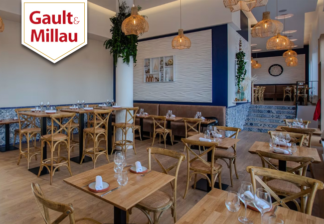 "Pure delight" - Gault&Millau
Greek Fusion Cuisine ​​​​at Medusa (Nations): CHF 100 Food CreditGreek Chef Konstantinos Kamperis (ex Khora) fuses seafood, flame-grilled veggies, filled pastries & more for wow results. One word for it: Pentanosimo!
 
 Photo