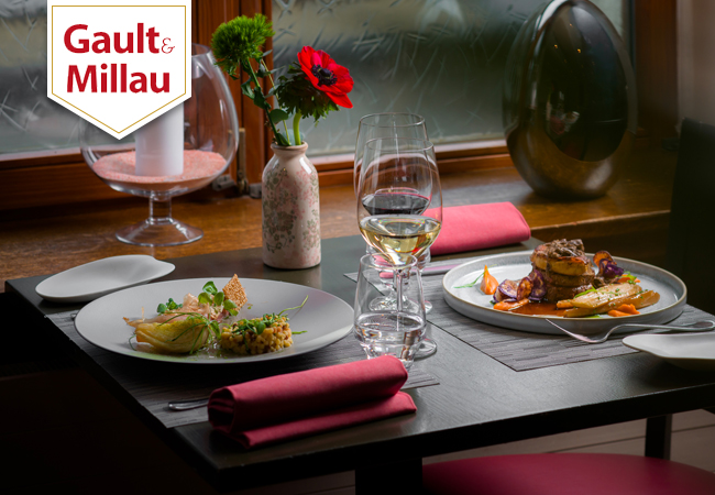 "A feast for the senses" - Gault&Millau
Caf&eacute; de la R&eacute;union (Veyrier): Chef's 5-Course Menu for 2 People

One of Geneva's best countryside restaurants featuring gourmet French cuisine with superb reviews from food critics & BuyClubbers
 Photo