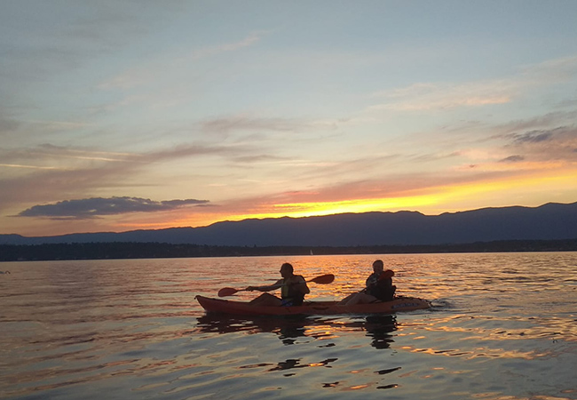 4.6* on Google
Kayak the Rh&ocirc;ne or Around Jet d'Eau with Rafting-Loisirs
2h30 all-included guided experience, from age 10​​​
 Photo