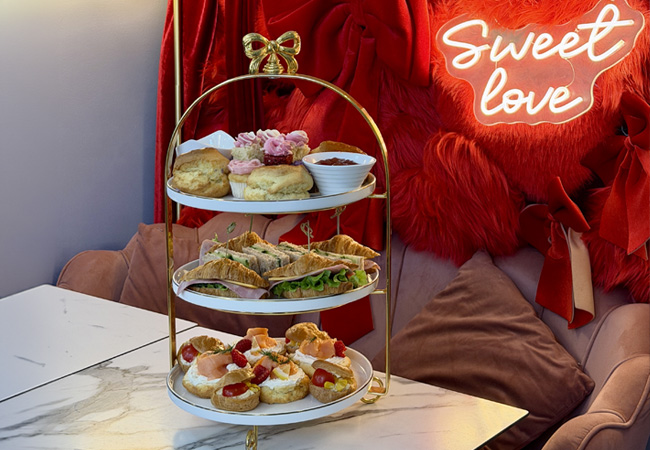 "Refined" - Gault&Millau
Brunch 7/7 at Christie&rsquo;s Bakery (Plainpalais): CHF 65 Credit
Charming English-style tearoom serving all-day brunch & authentic Afternoon Tea worthy of London Photo