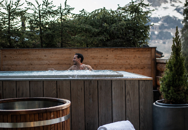 Bestseller Back-by-Demand
Verbier at Richard Branson's Chalet: 2 Nights All-Inclusive​​ at The Lodge
Luxury stay with full-board by private chef, unlimited open bar & premium facilities, just 5 mins walk from the mountain lifts
 Photo