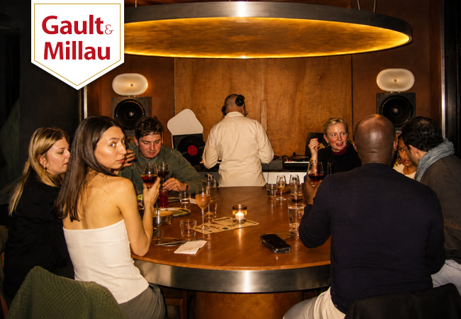 "Makes a buzz" - Gault&Millau
Yume Dumpling Bar (P&acirc;quis):
CHF 120 Food & Drinks Credit

Handmade dumplings, original cocktails & a great playlist
 Photo