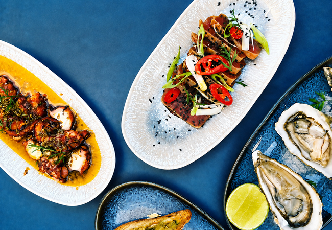 "Spectacular" - Tribune de Gen&egrave;ve
​Seafood at Octopus (Champel): CHF 140 Credit

Signature grilled octopus, oysters & whole fish - fresh from the sea

 
 Photo