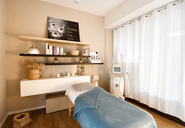 5* on Google

ESTHEDERM&reg; Facial or Massage at Le Labo (Jonction)
Recommended by 100% of BuyClubbers


 Photo