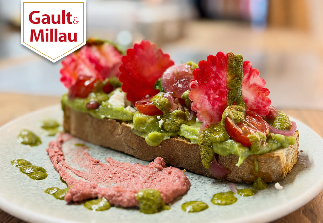 Gault&Millau Selection
7/7 Brunch for 2 People at Madame (Coutance & Uni Mail)
1 voucher = 2 x 'Classic Brunch' formulas, each with savory dish, sweet dish, fresh juice & coffee Photo