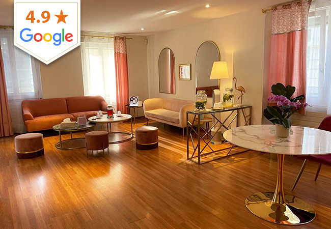 "Tones abs & butt faster" - ELLE
2 or 4 EMsculpt&reg; Sessions for Butt / Abs at Fleurs de Coton  (Eaux-Vives)Relax while FDA-approved EMsculpt builds +20% muscles in a few sessions. At Fleur de Coton = 4.9* on Google​
 Photo