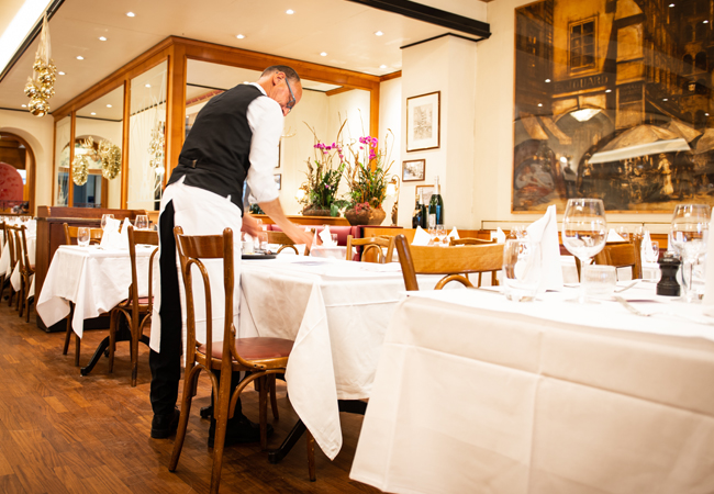 "Must-visit" - Gault&Millau
Seafood & French Classics at Caf&eacute; du Centre: CHF 150 Credit

One of Geneva's most famous restaurants, serving some of the city's best seafood. Valid dinner 7/7 
p.p1 {margin: 0.0px 0.0px 0.0px 0.0px; font: 12.0px 'Helvetica Neue'}

 Photo