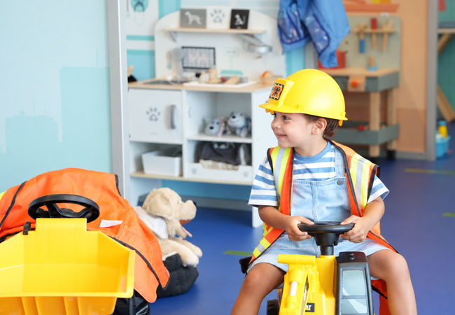 For Ages 1-6
Miniville Role-play World (Vernier): 5 Entries
24 different role-play areas where your child can be the vet, baker, dentist, cop, make-up artist & more. Rated 4.9* on Google Photo