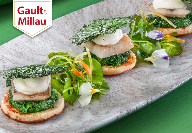 "Magnificent  " - Gault&Millau
Woods at InterContinental Geneva 5* Hotel (Nations): CHF 150 CreditGourmet European & Mediterranean cuisine by Michelin-pedigree chefs


 Photo